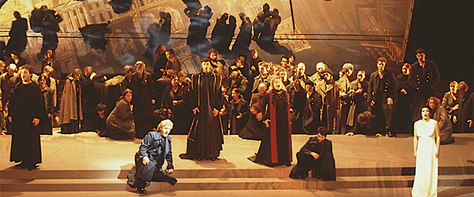 Berlioz: Les Troyens backdrop