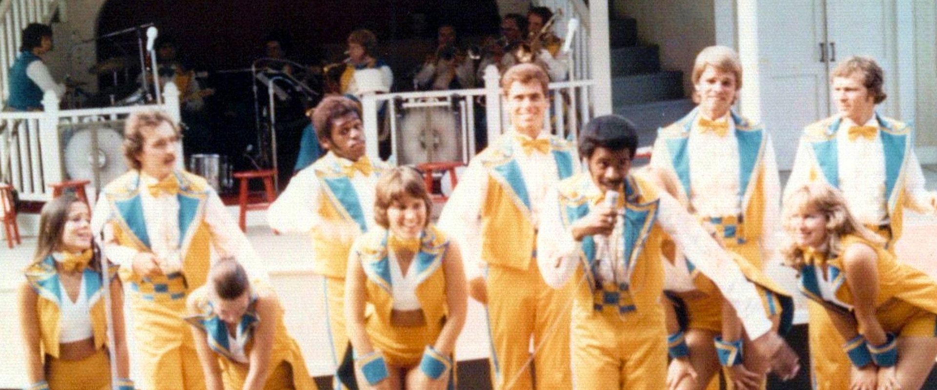 Opryland USA: A Circle Broken backdrop