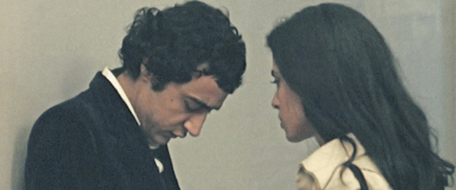 Beirut, Oh Beirut backdrop