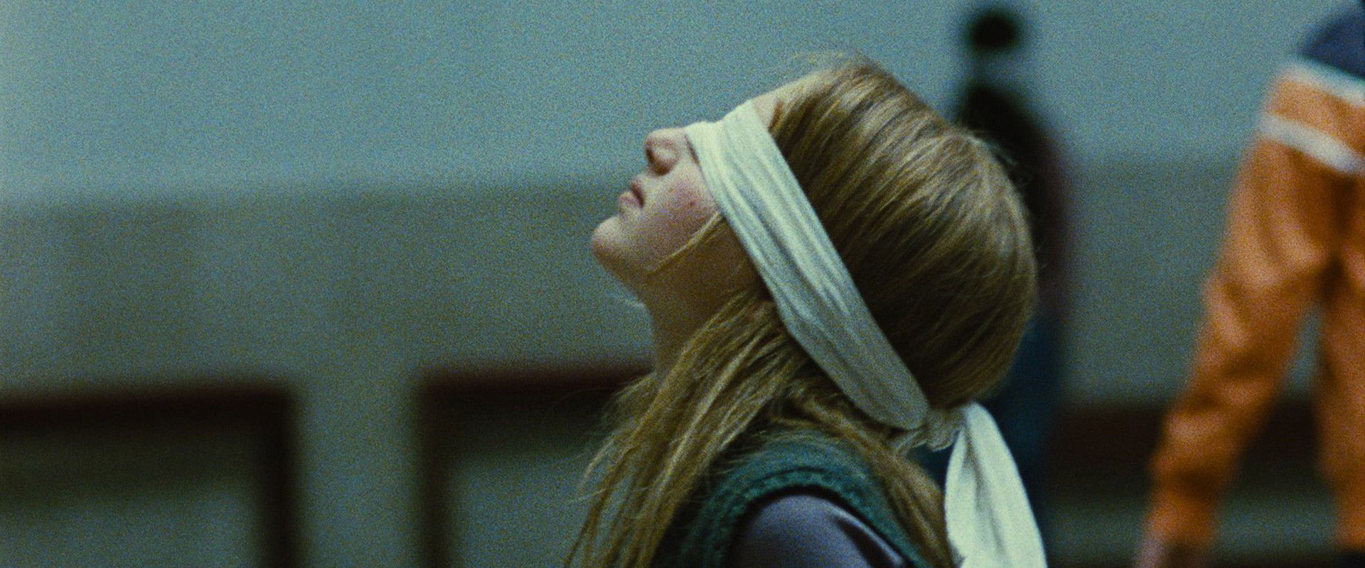 Corpo Celeste backdrop