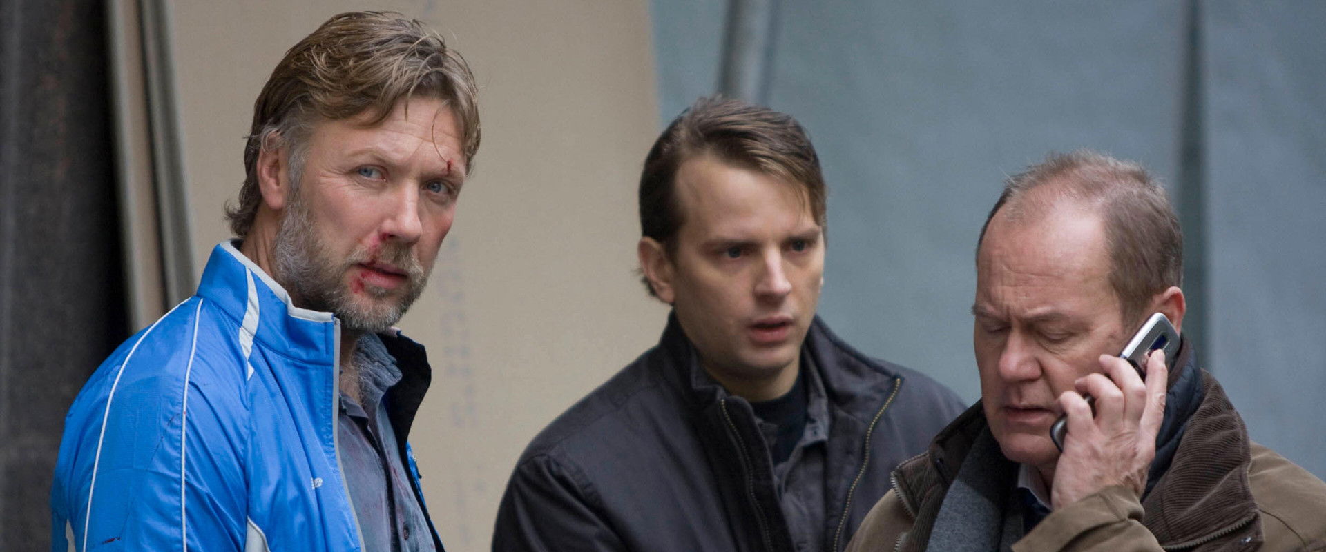 Beck 25 - The Eye of the Storm backdrop