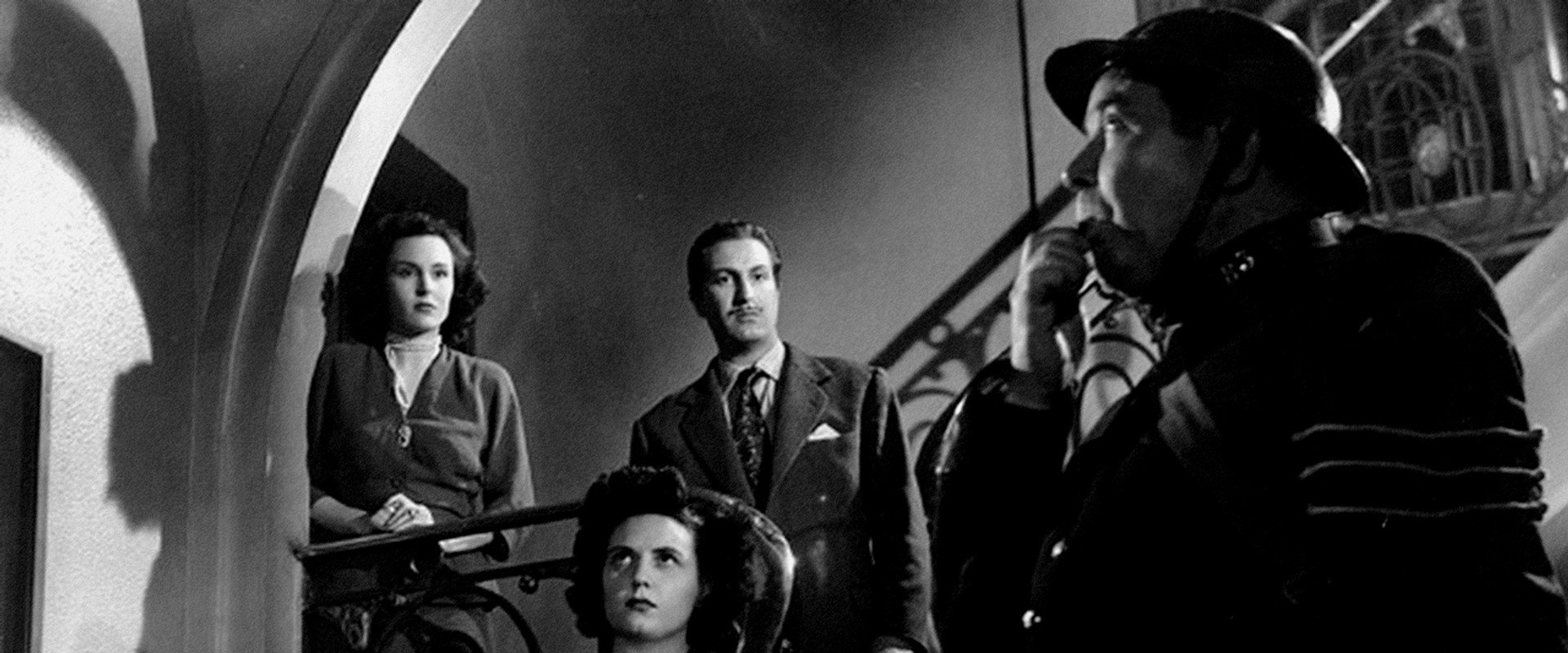 Noventa minutos backdrop