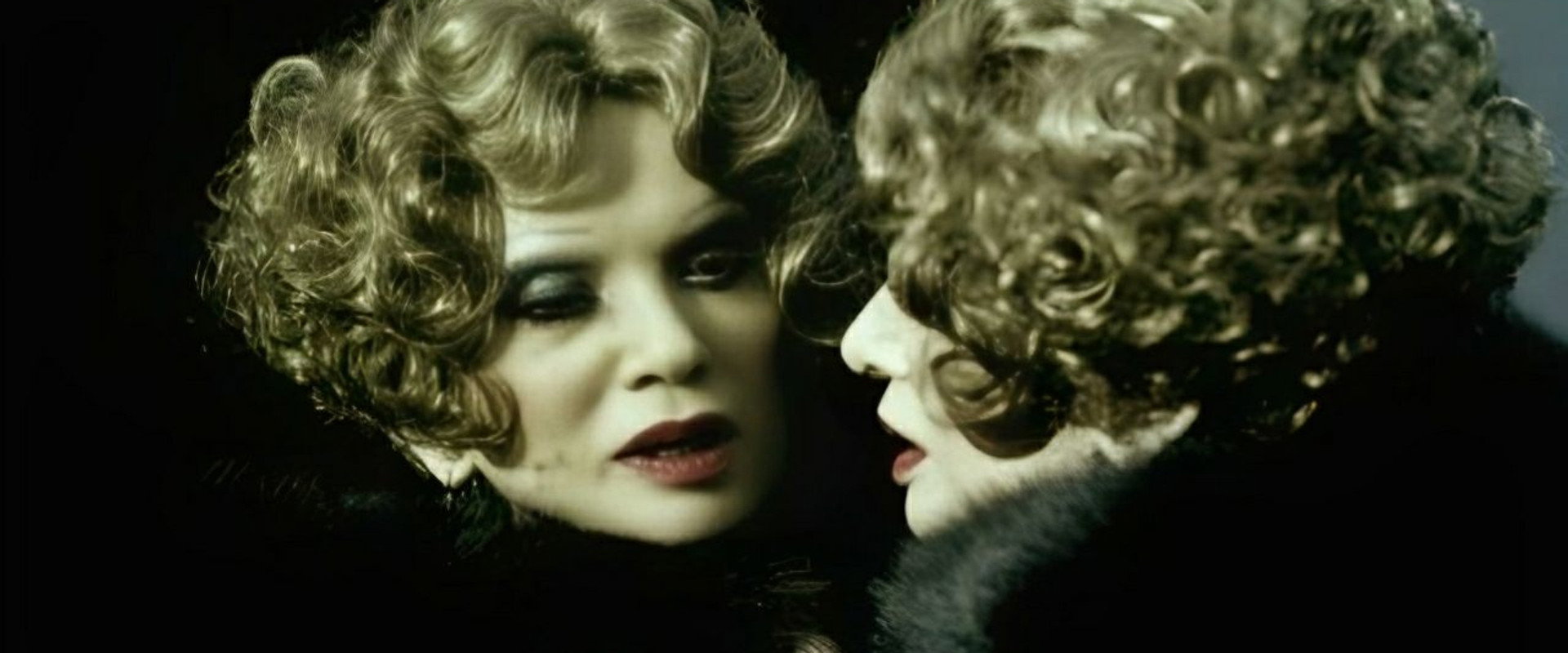 Legend. Lyudmila Gurchenko backdrop