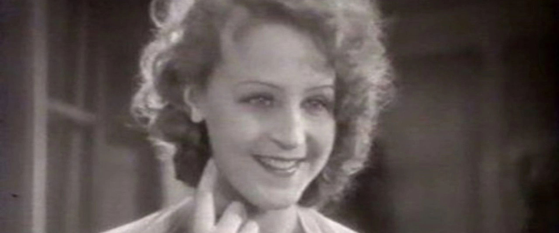 The Wonderful Lies of Nina Petrovna backdrop