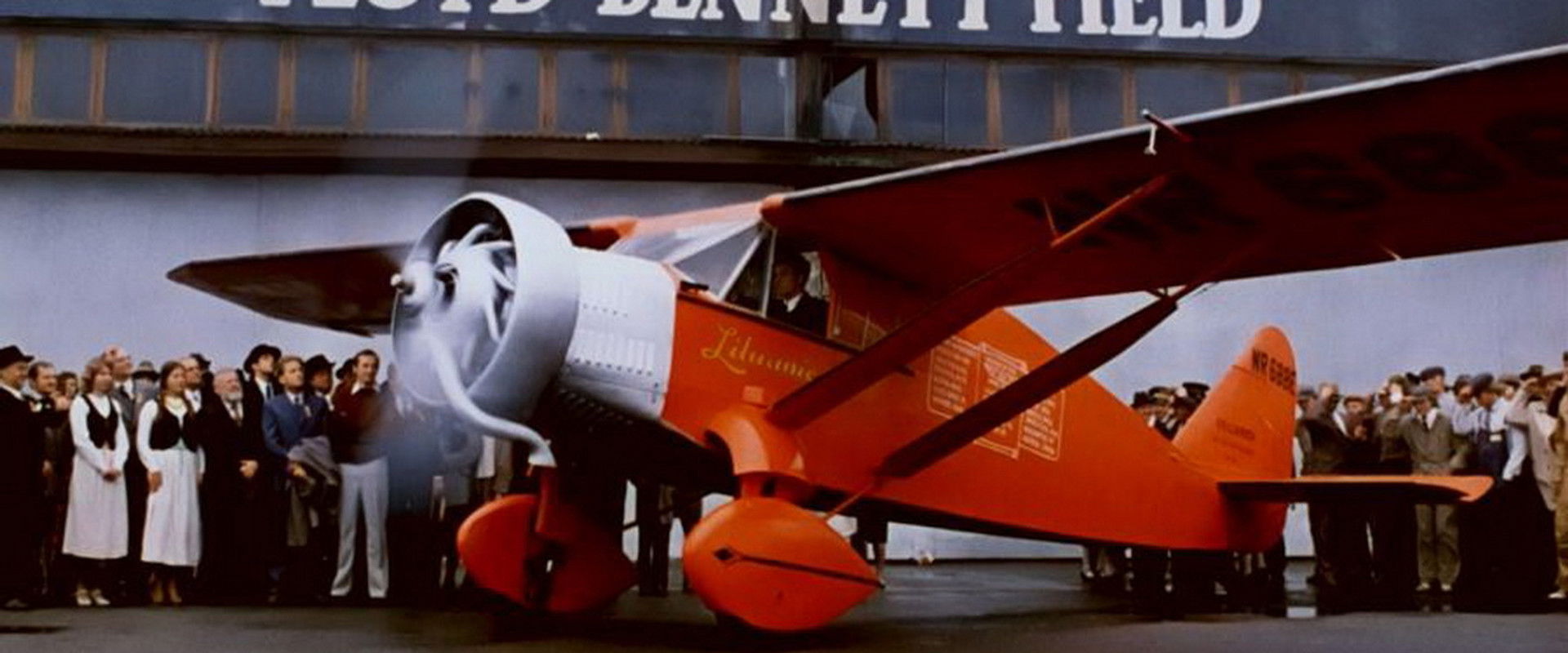Flight Over the Atlantic backdrop