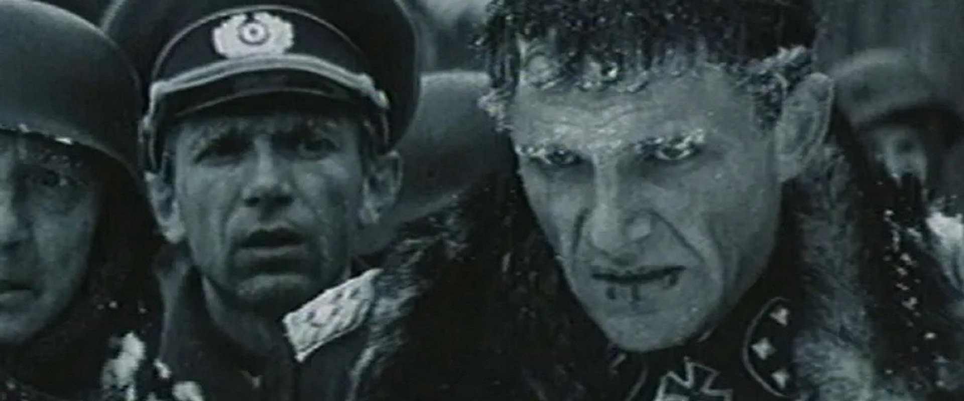 Tactics of Long-Distance Running backdrop