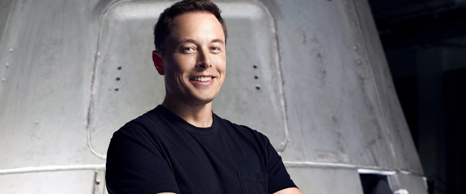 Tech Billionaires: Elon Musk backdrop