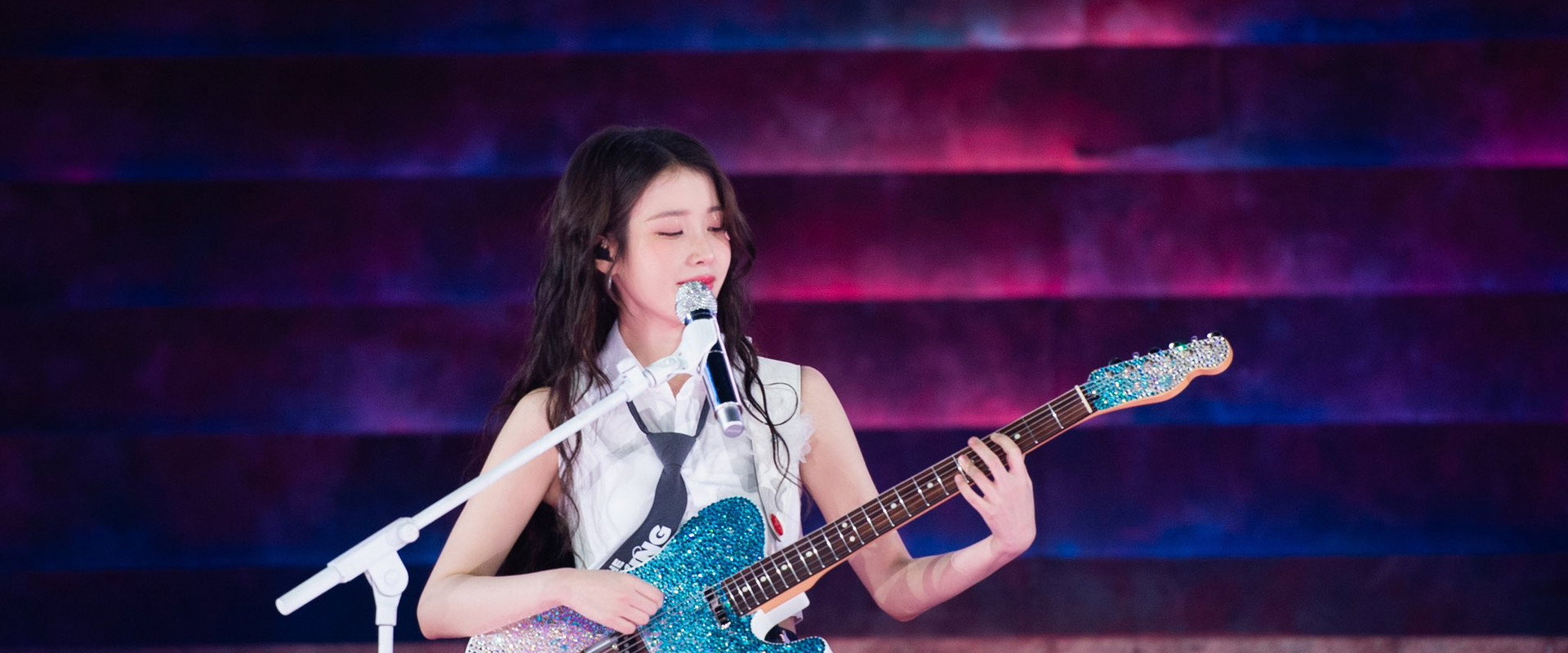 IU CONCERT : THE WINNING backdrop