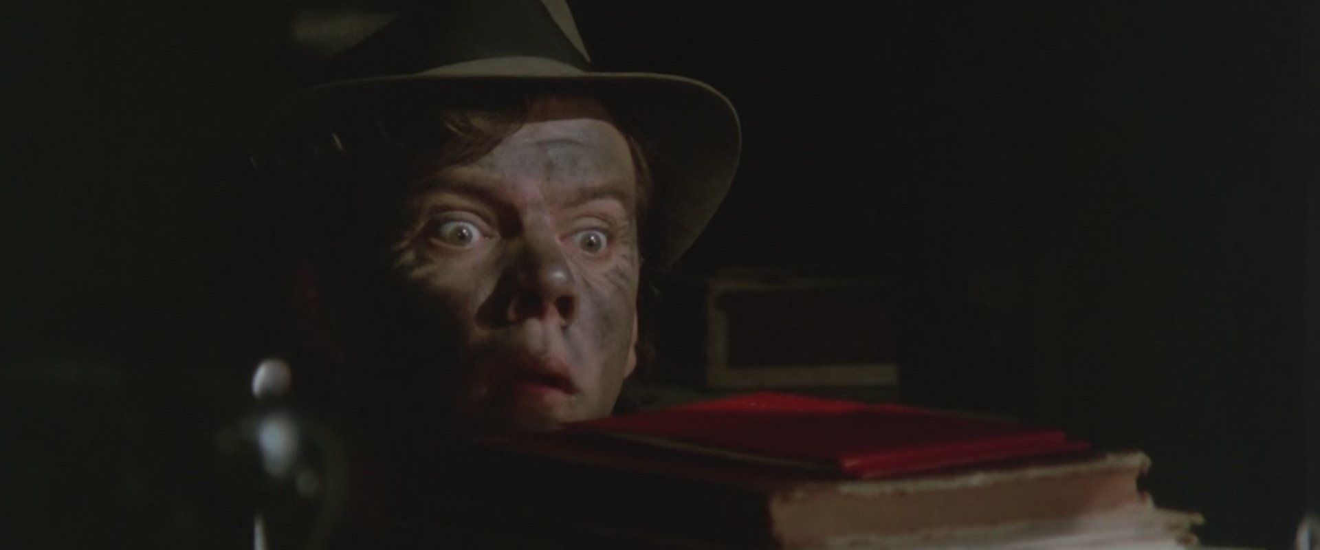 The Olsen Gang in a Fix backdrop