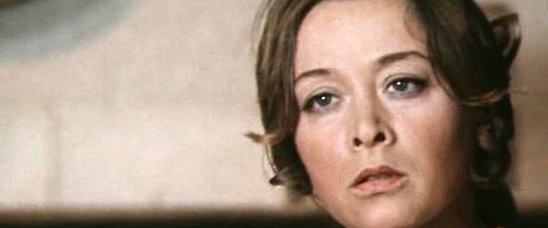 Marta the Pious Woman backdrop