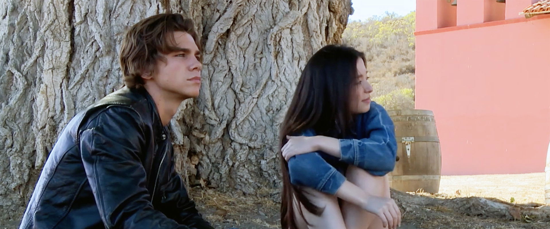 Liza, Liza, Skies Are Grey backdrop