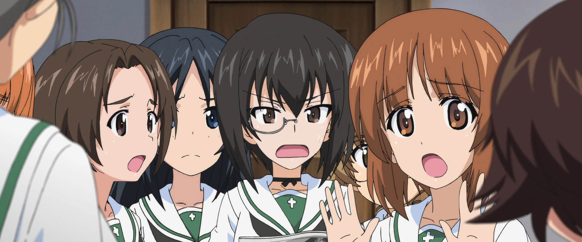 Girls und Panzer das Finale: Part 1 backdrop