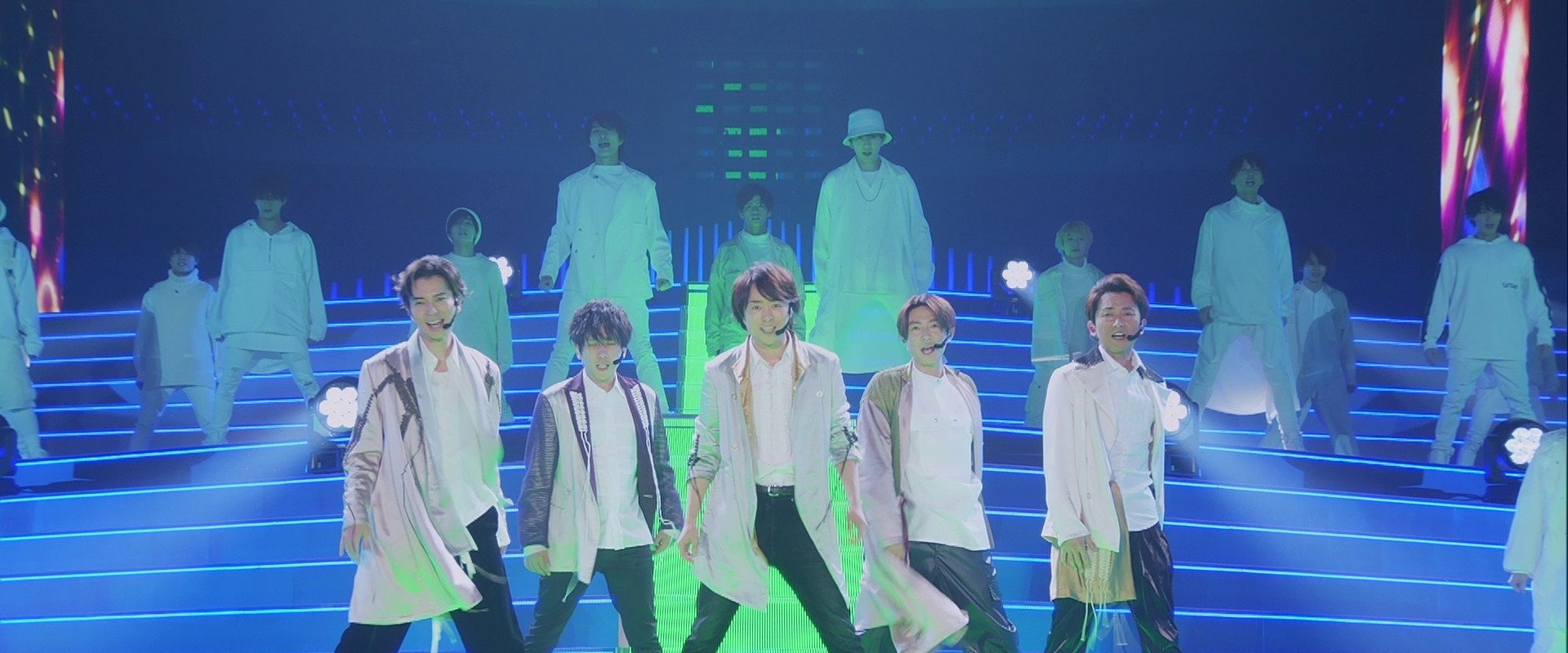 This is ARASHI LIVE 2020.12.31 backdrop