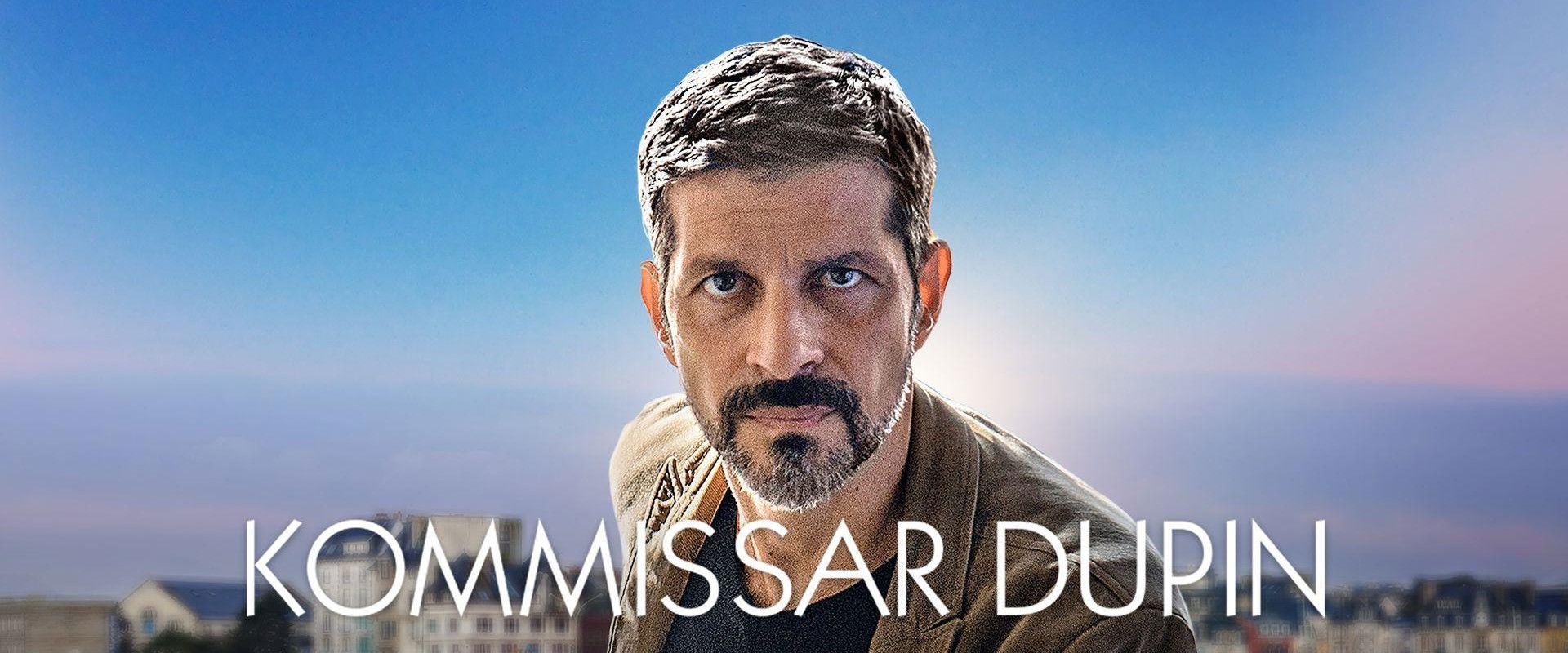 Inspector Dupin: Brittany's Surf backdrop