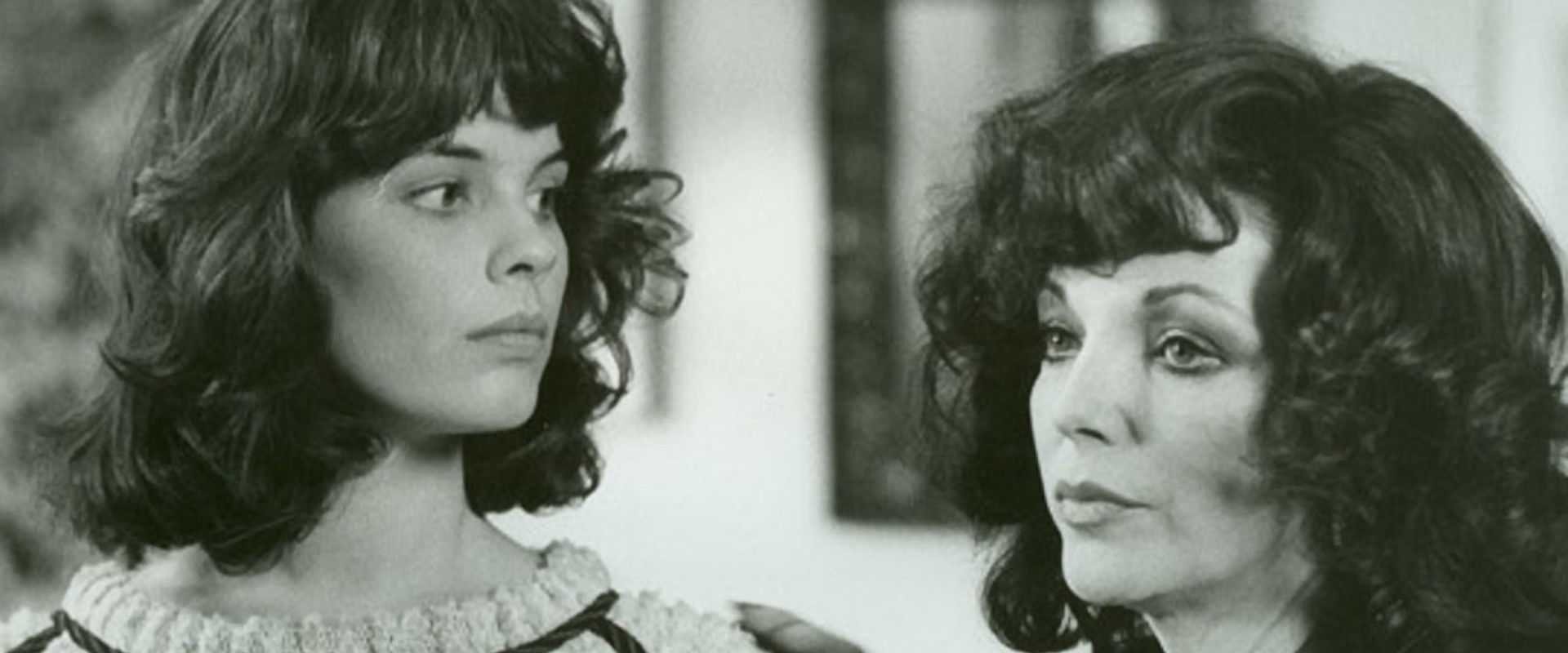 Paper Dolls backdrop