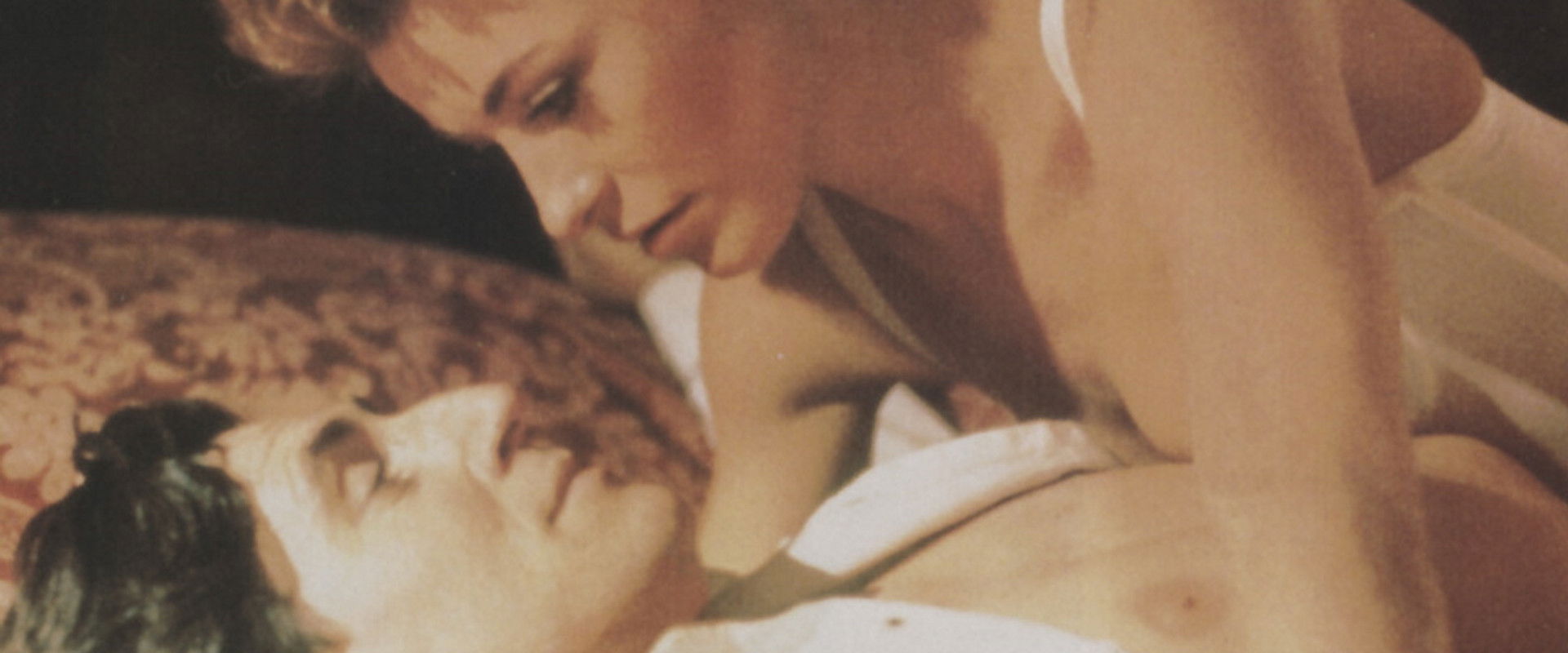 Diamond Skulls backdrop