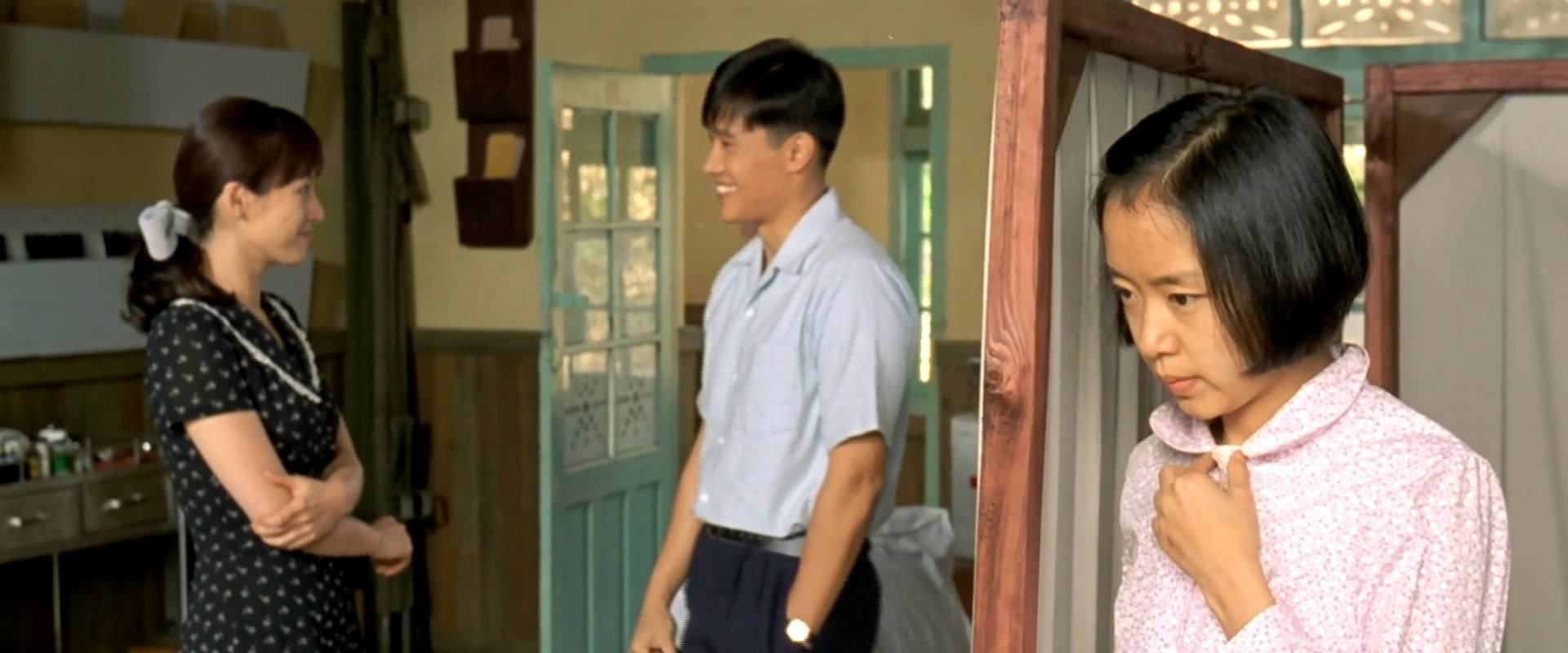 The Harmonium in My Memory backdrop