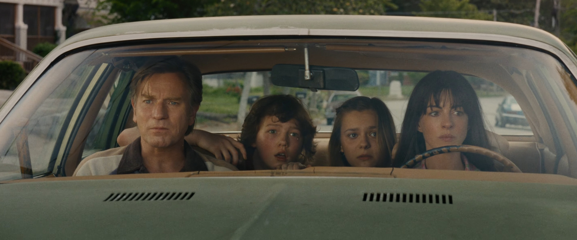 The End of Oak Street backdrop