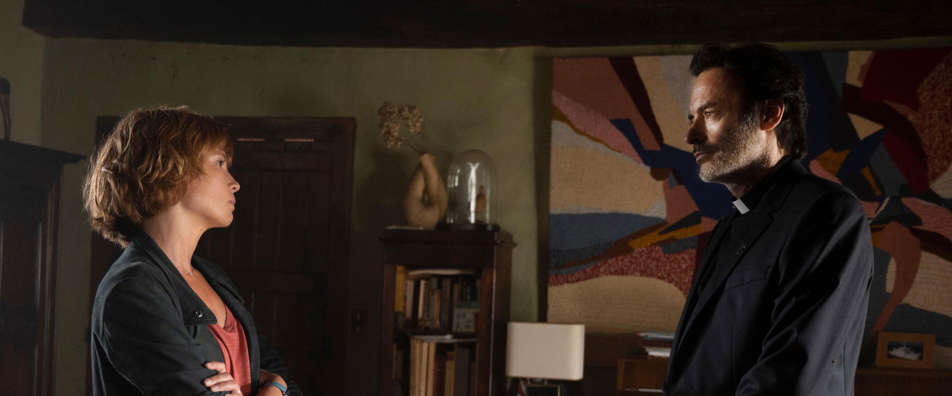 Meurtres au Mont-Saint-Michel backdrop