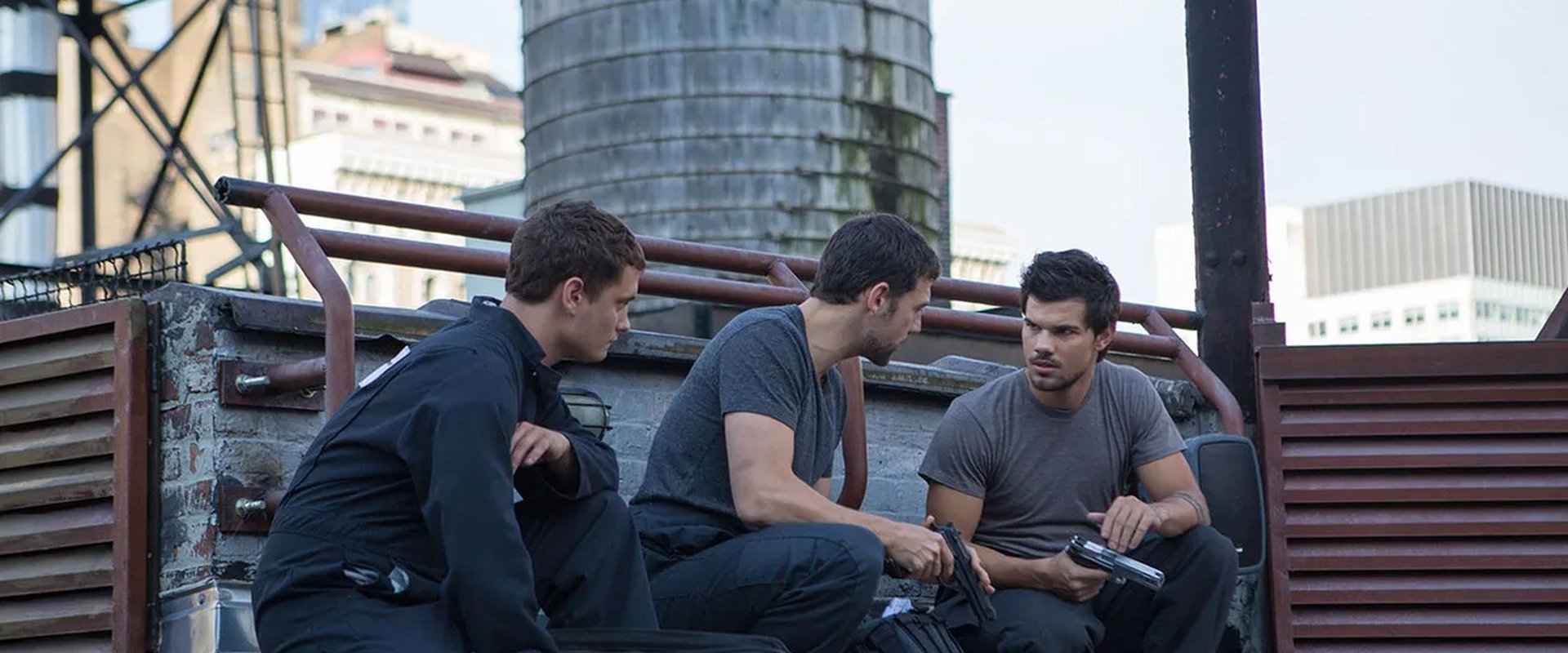 Tracers backdrop