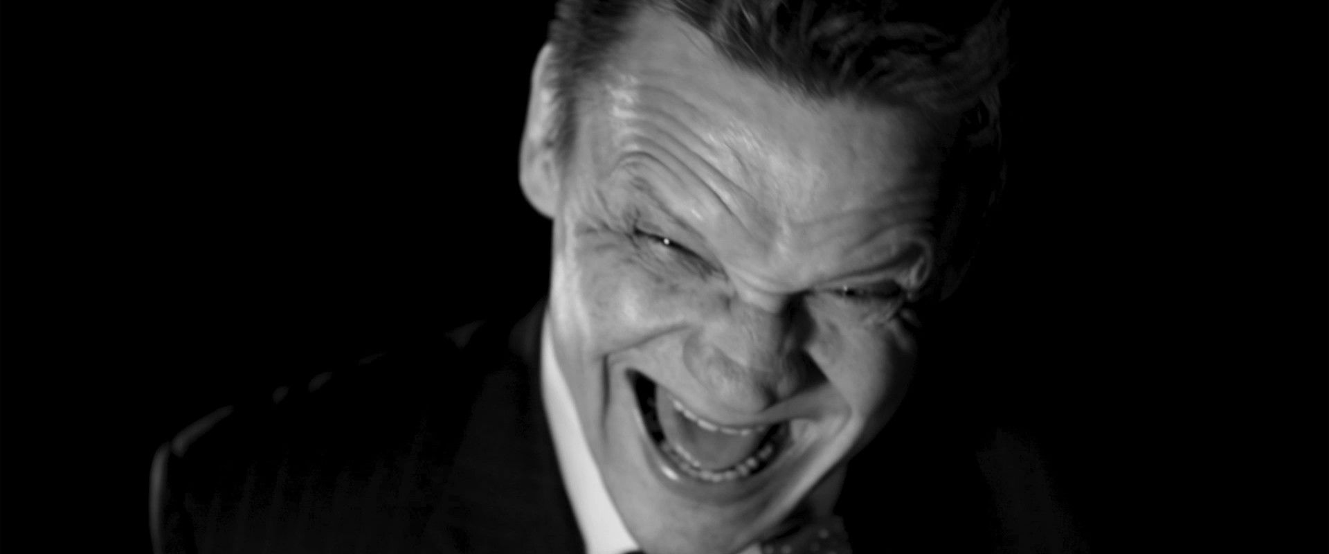 La Main dans le sac backdrop