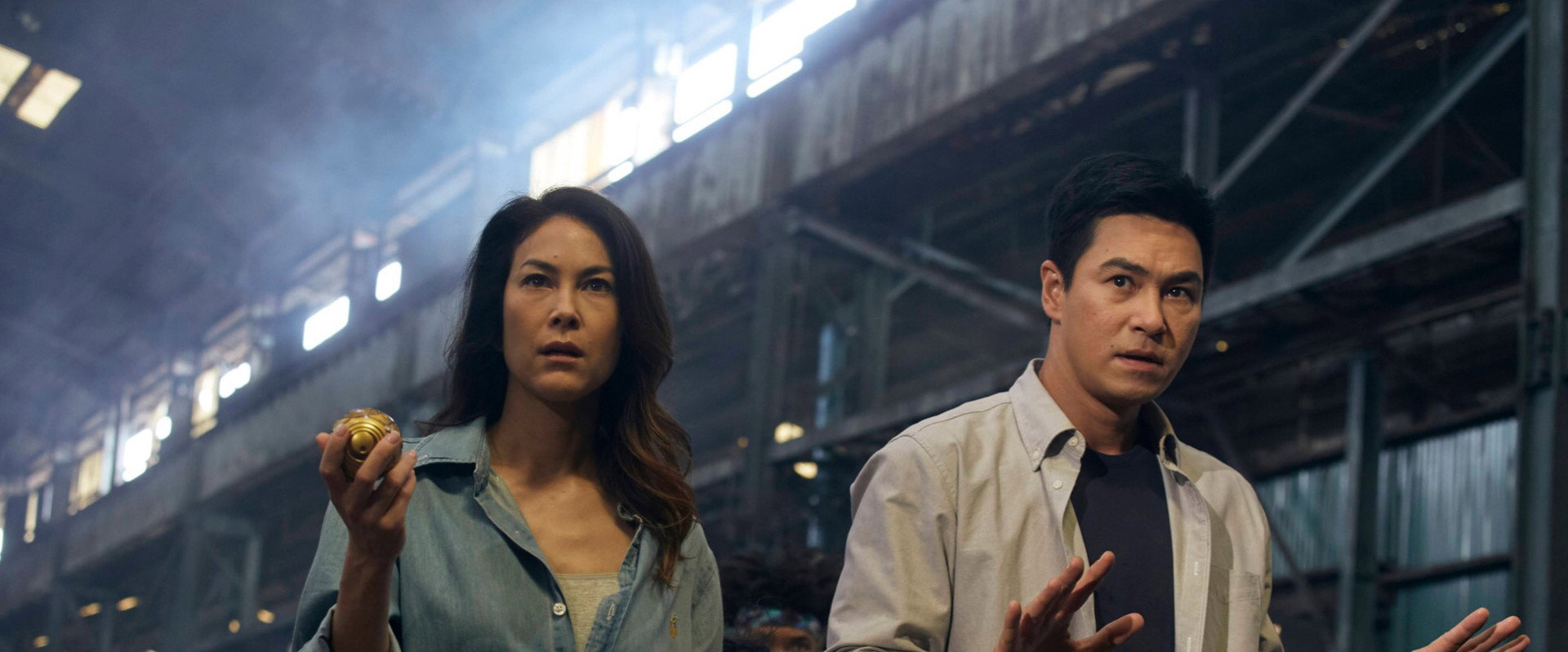 Taklee Genesis backdrop