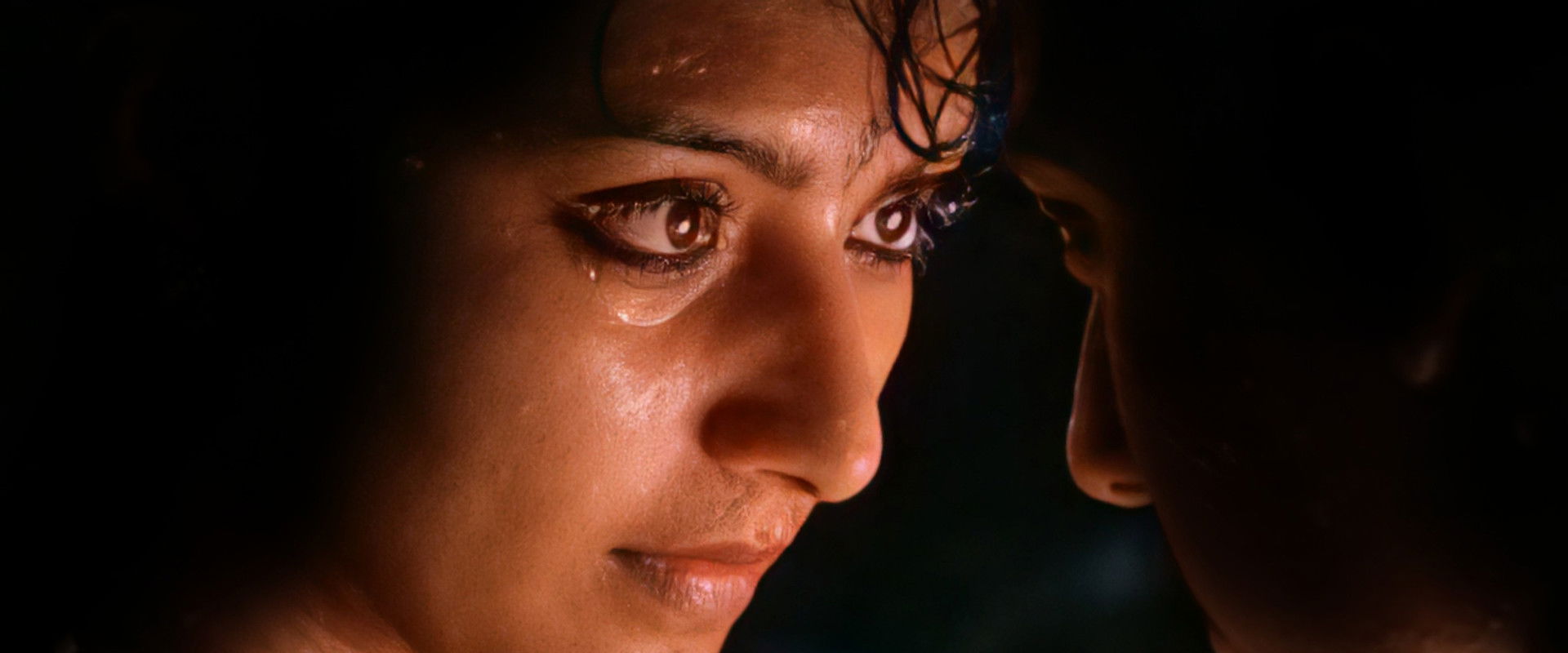 Thiruda Thiruda backdrop