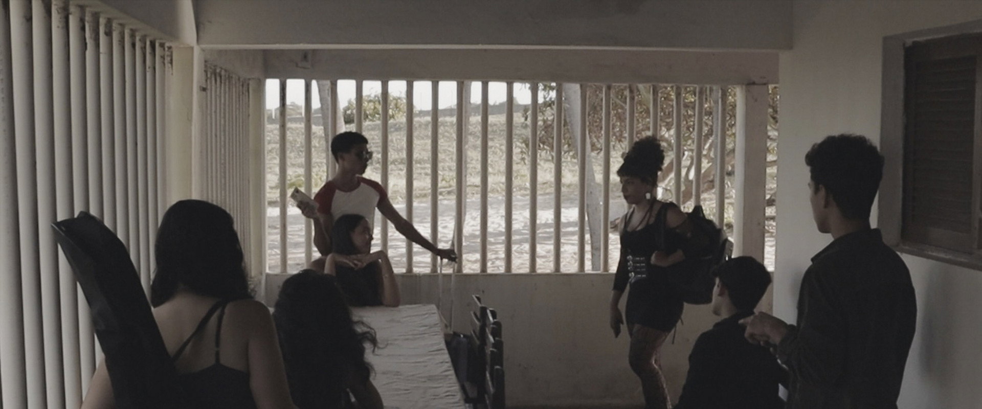 Em Pânico 2 backdrop