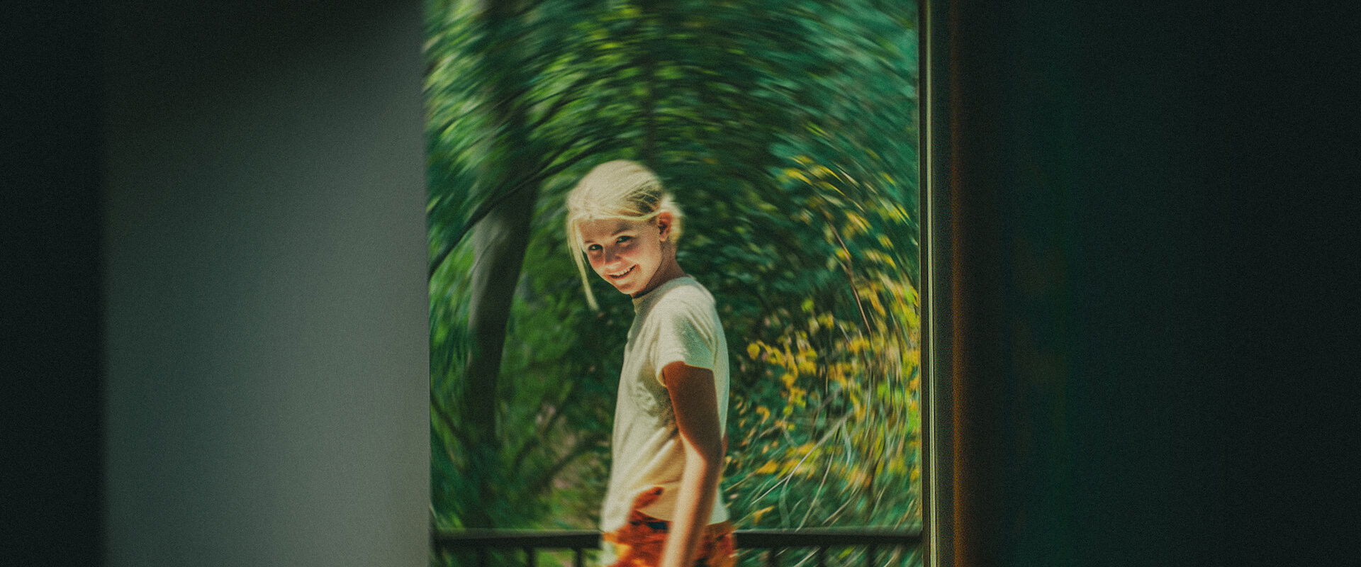 Kidnapped: Elizabeth Smart backdrop