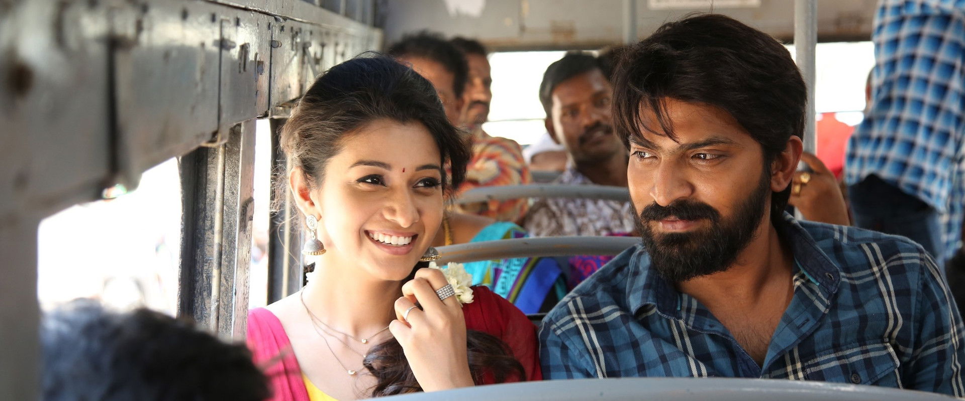 Meyaadha Maan backdrop