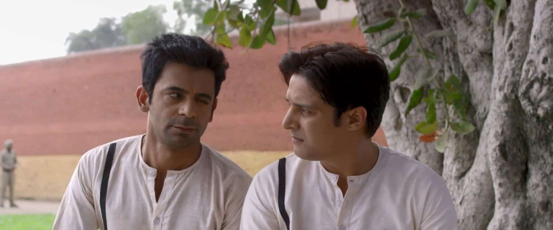 Ajab Gajab Dhamal backdrop