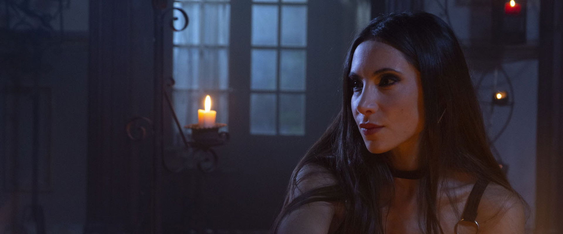 The 100 Candles Game backdrop