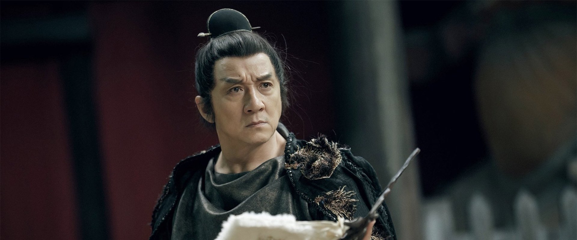 The Knight of Shadows: Between Yin and Yang