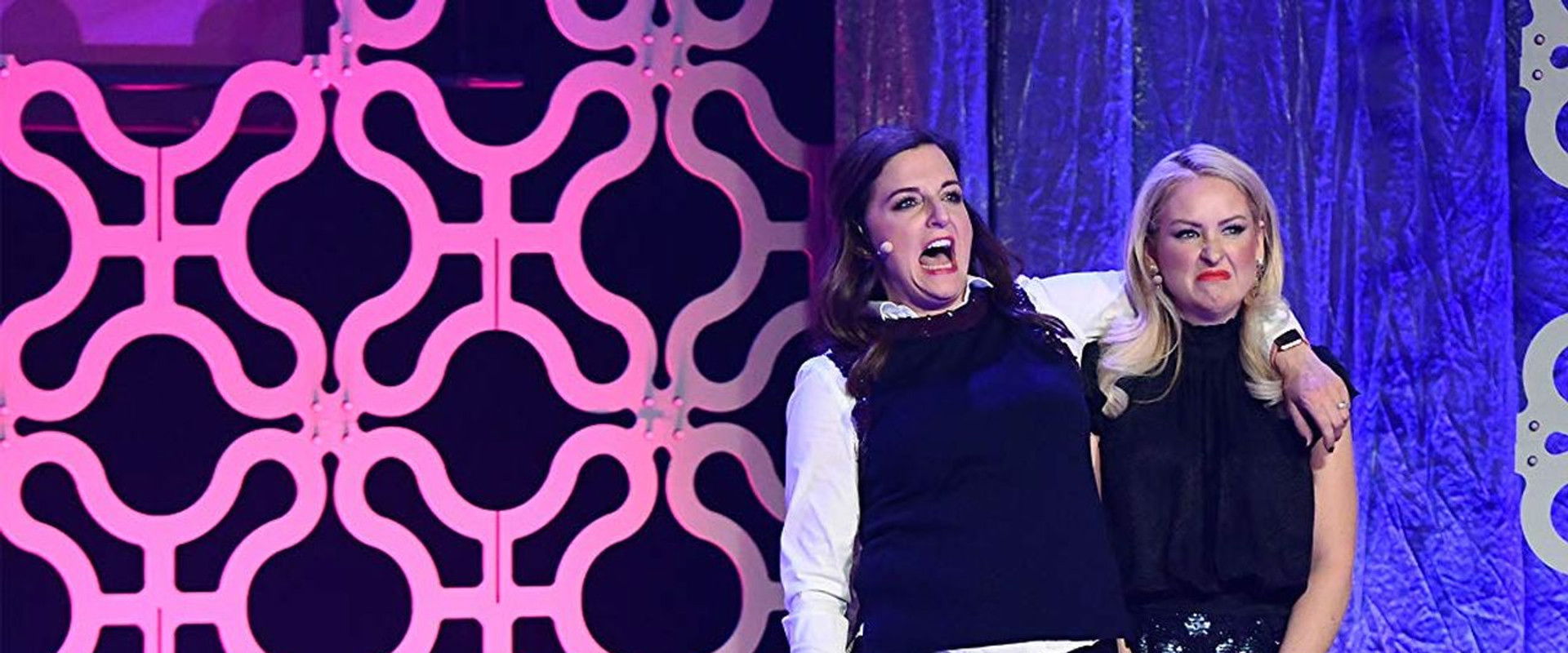 #IMomSoHard Live backdrop