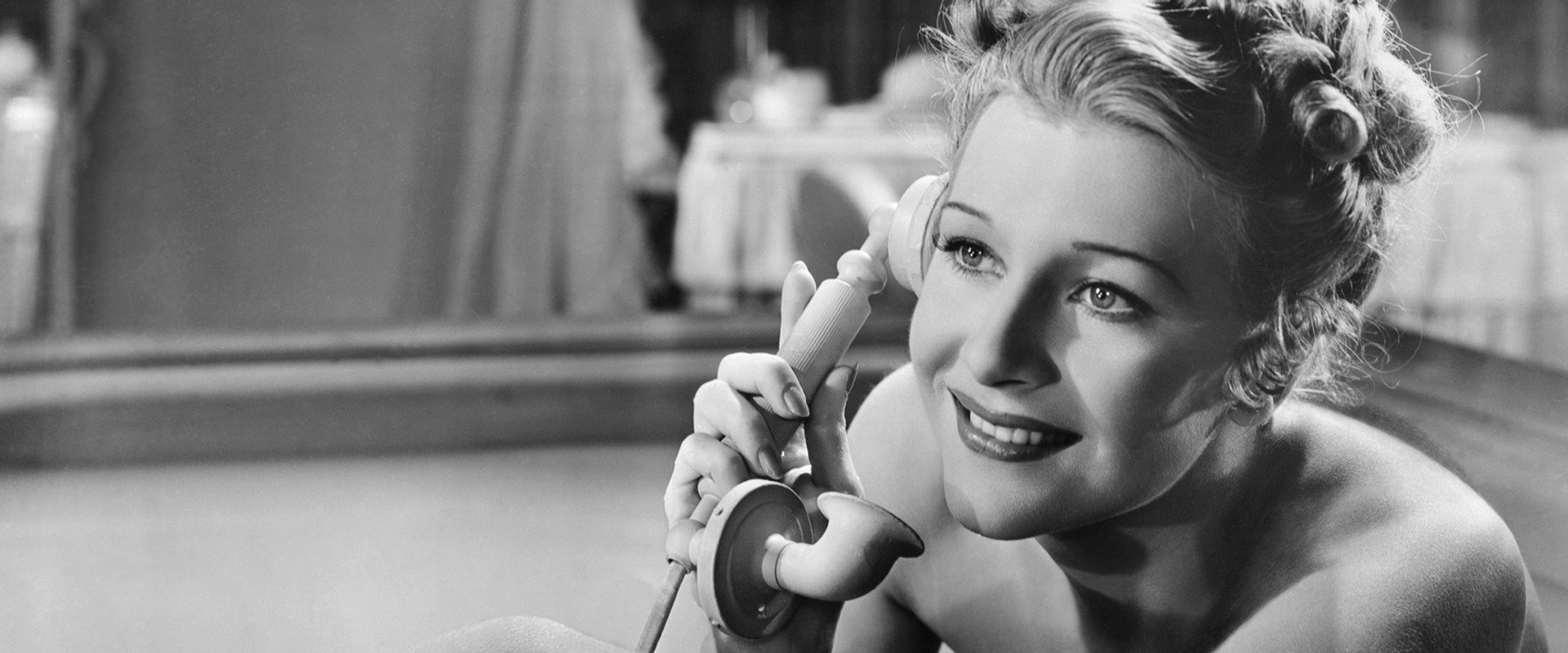 Paris Honeymoon backdrop