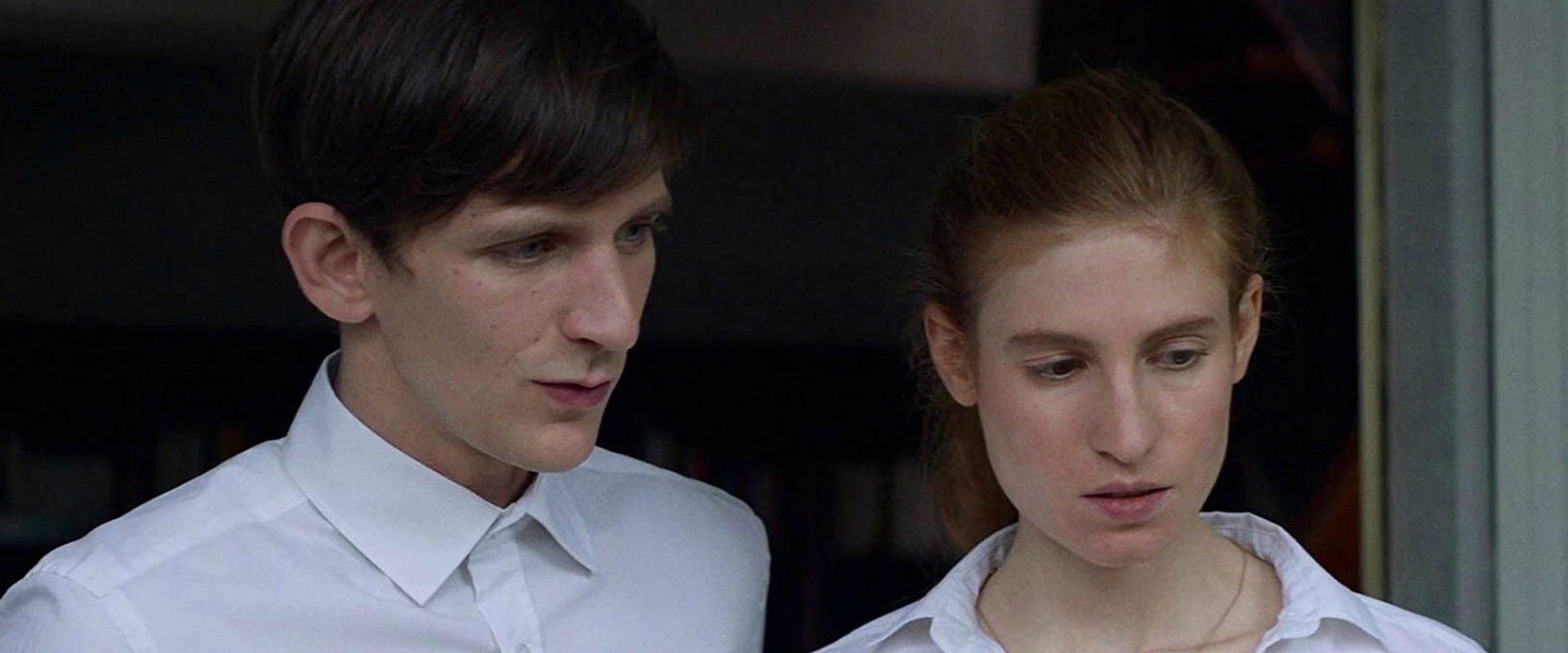 Blonde Animals backdrop