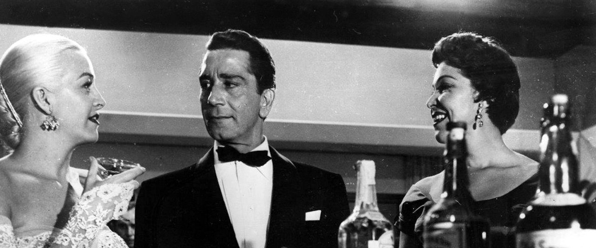 New York Confidential backdrop