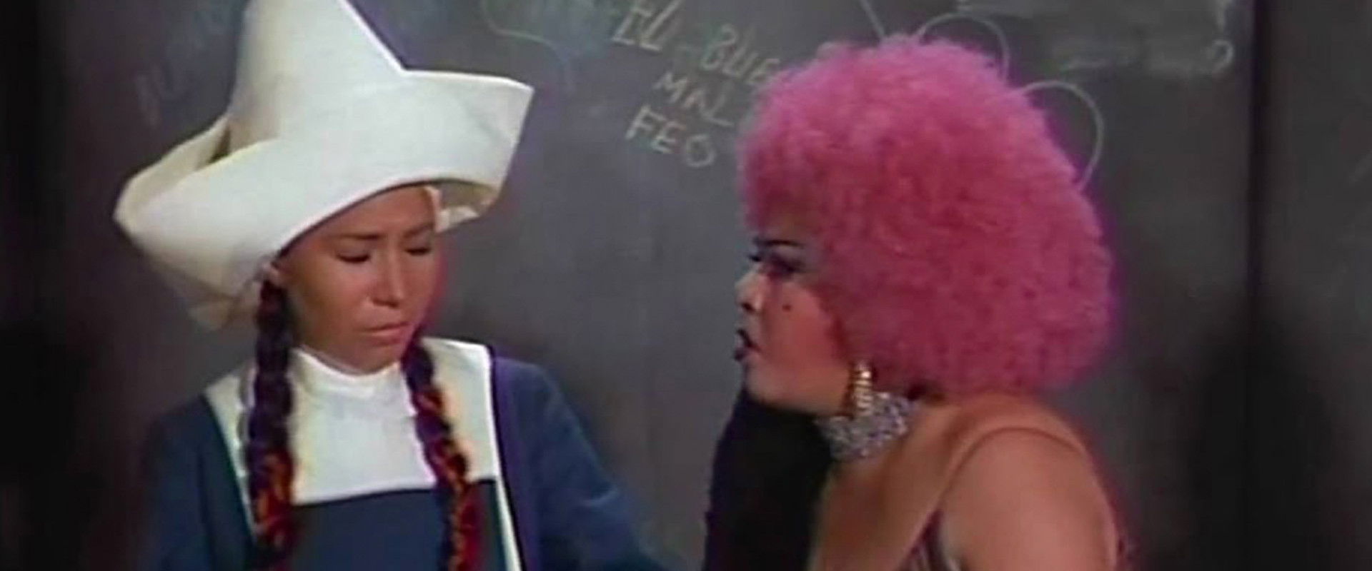 La madrecita backdrop