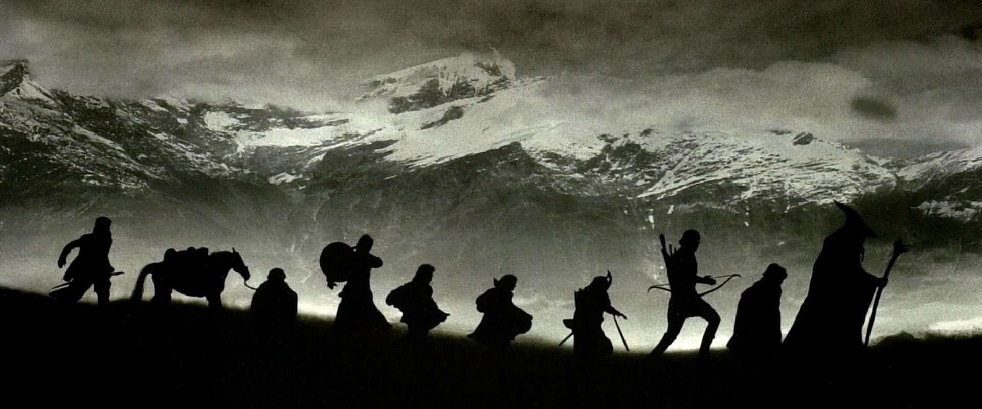 The Lord of the Rings: The Fellowship of the Ring backdrop