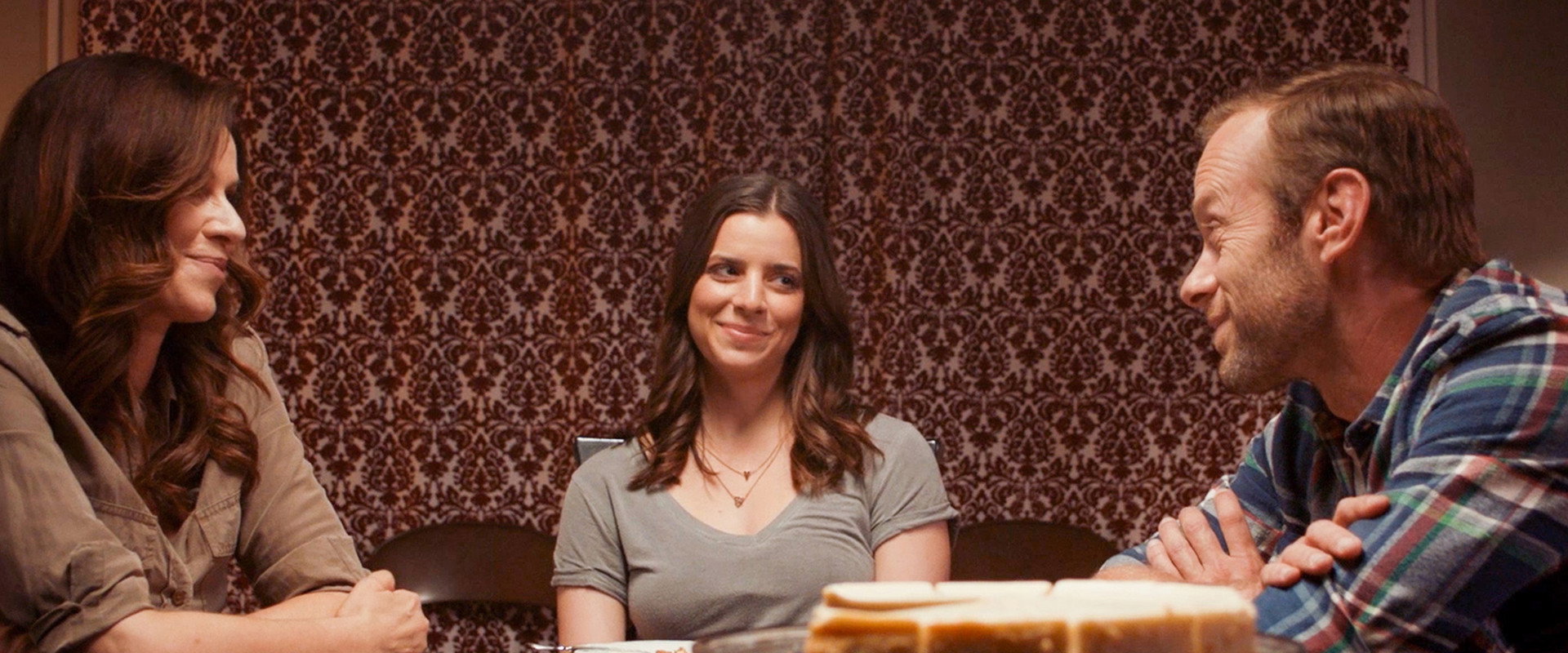 In Bed with a Killer backdrop