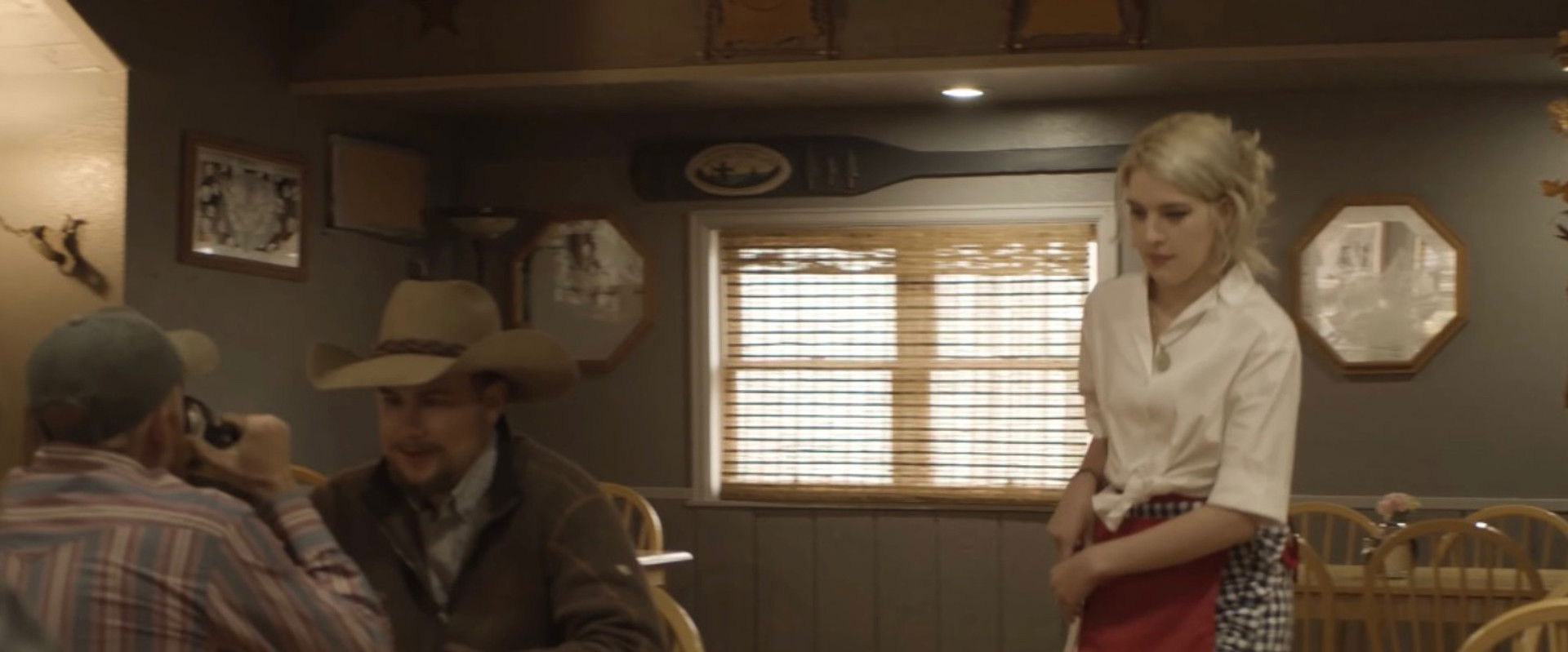 Country Mustard backdrop