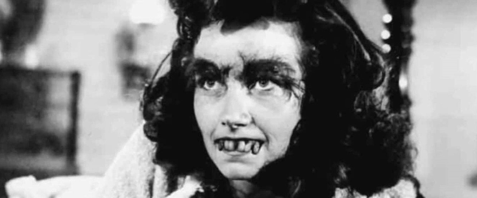 Frankenstein's Daughter backdrop