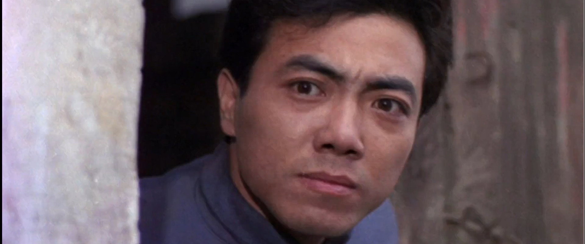 Don't Cry, Nanking backdrop