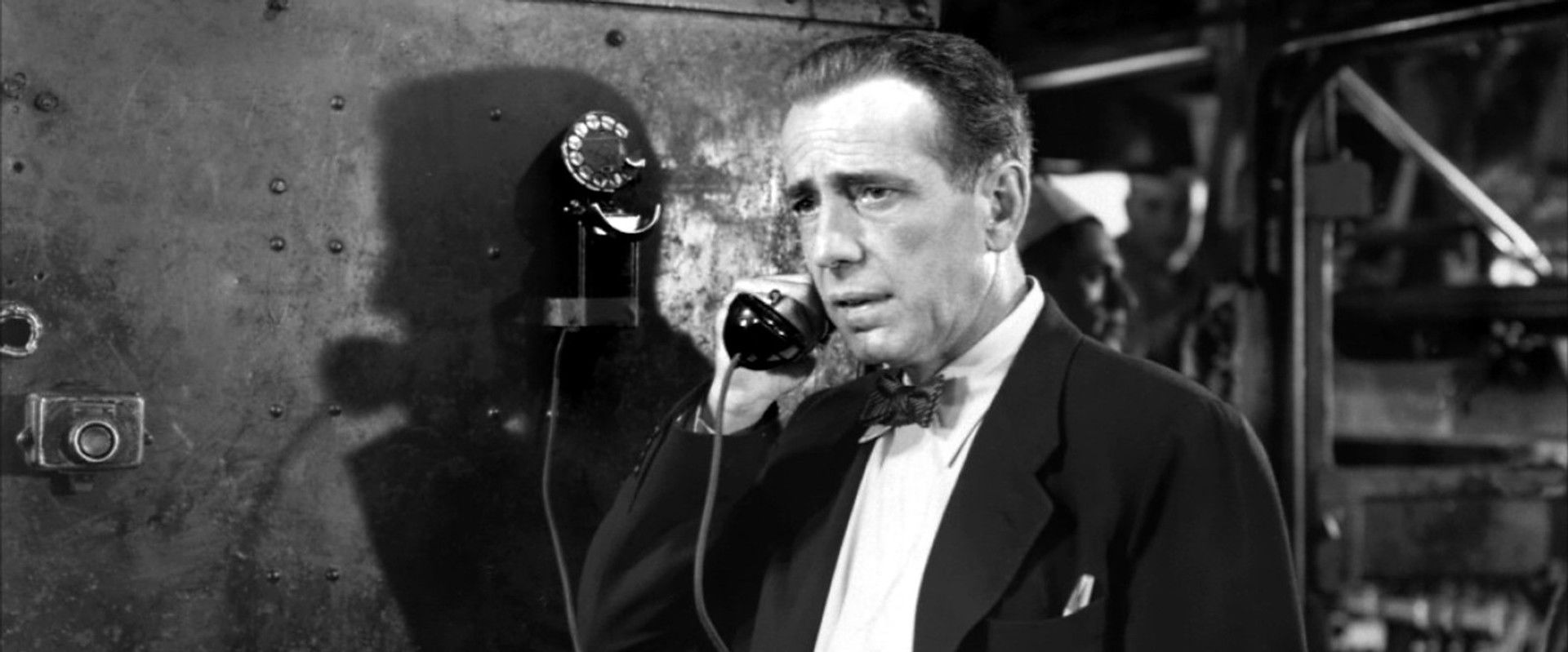 Deadline - U.S.A. backdrop