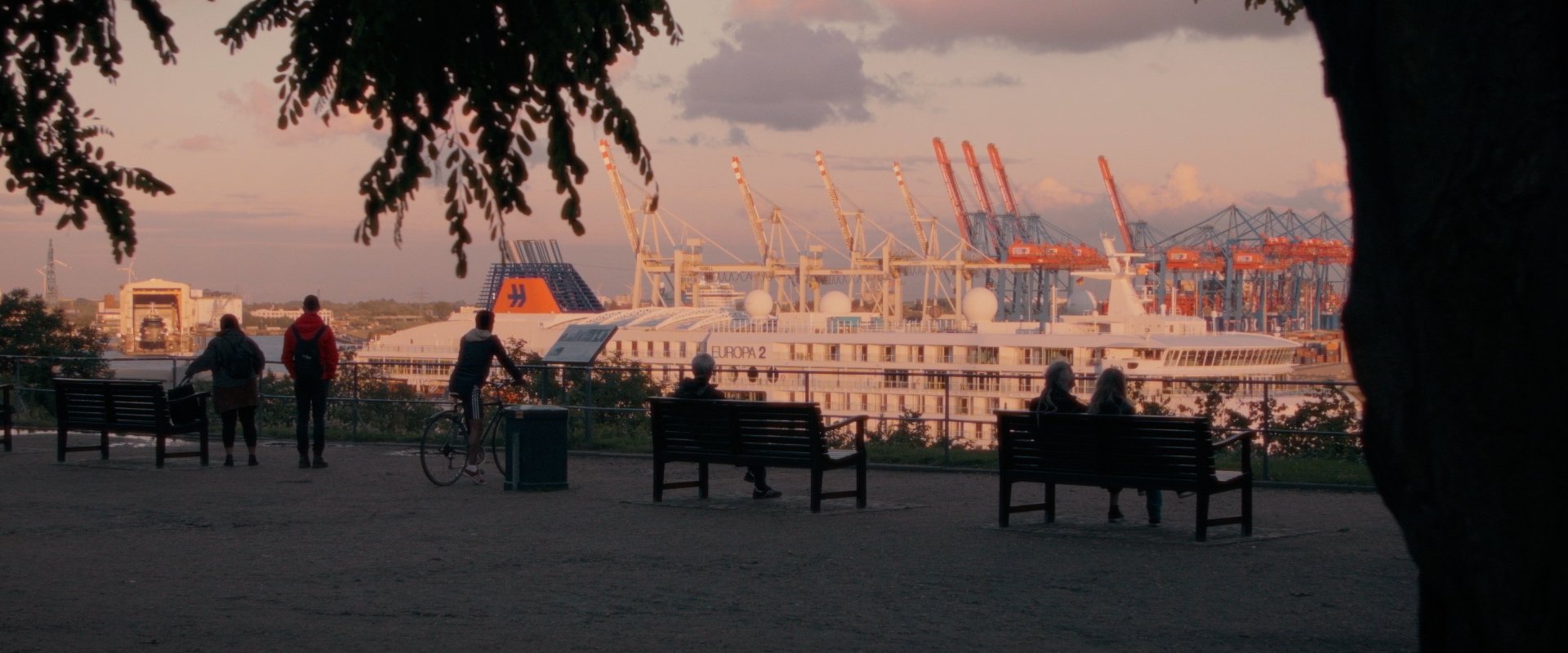 Islands in the City