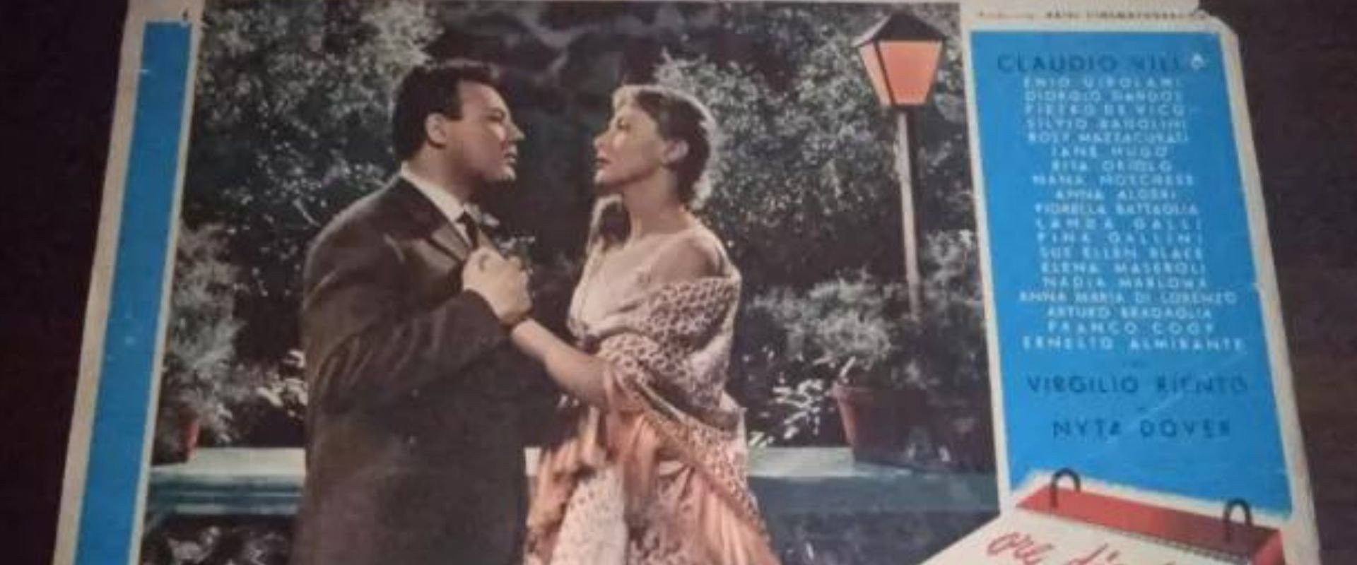 Ore 10: lezione di canto backdrop