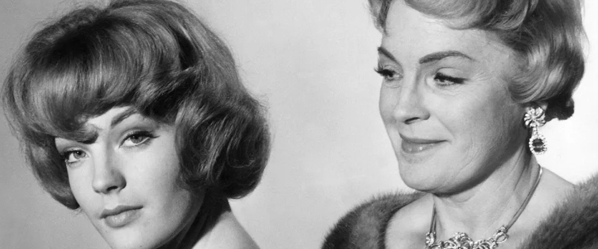 Romy and Magda Schneider: Mother - Daughter - Rivals? backdrop
