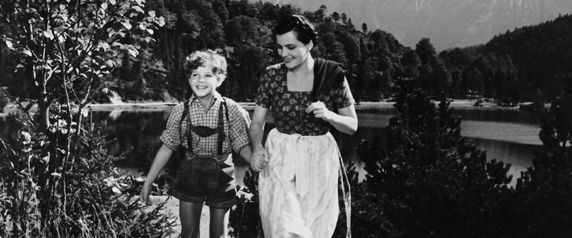 Holidays in Tyrol backdrop