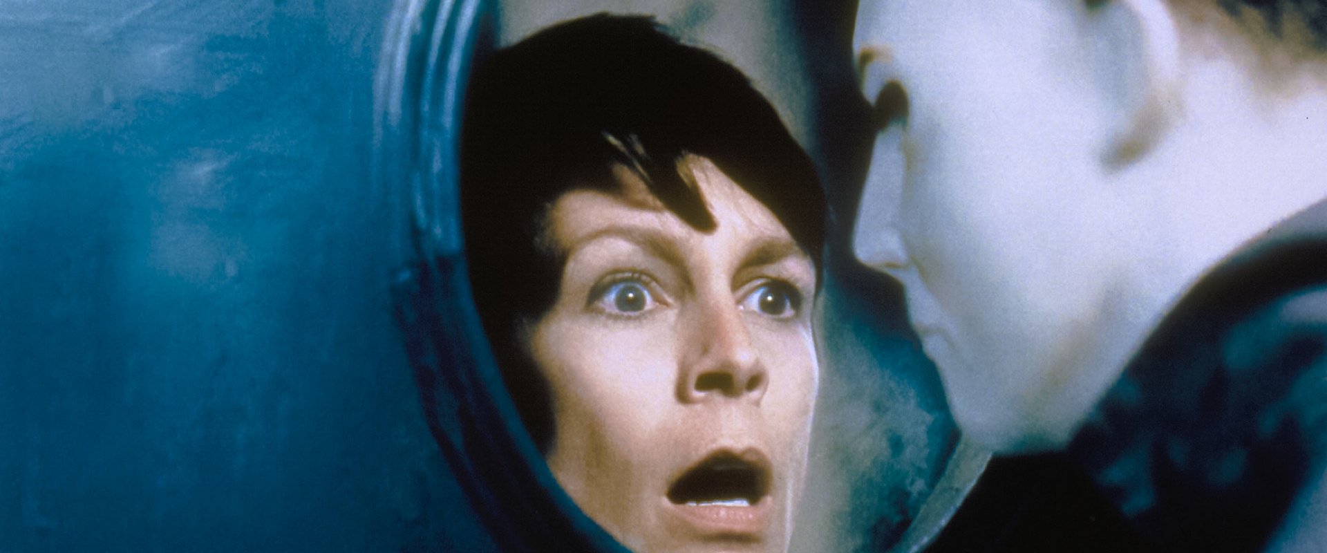 Halloween H20: 20 Years Later backdrop