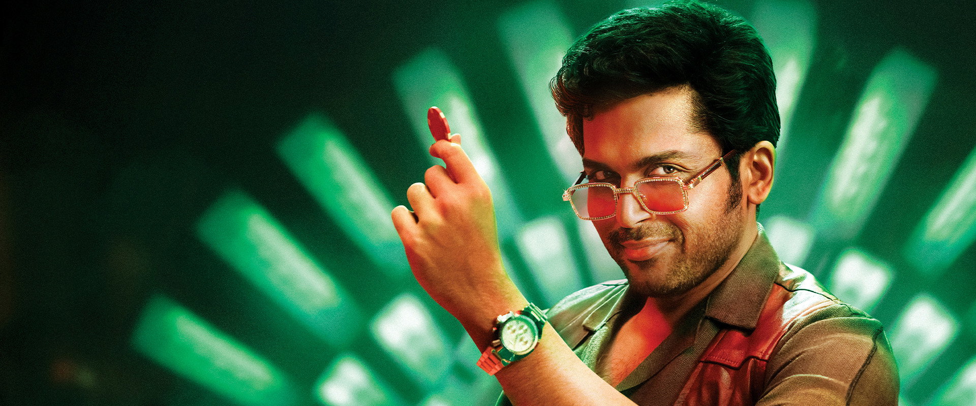 Vaa Vaathiyaar backdrop